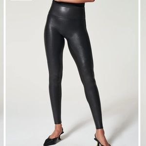 Spanx faux leather leggings - Black size large